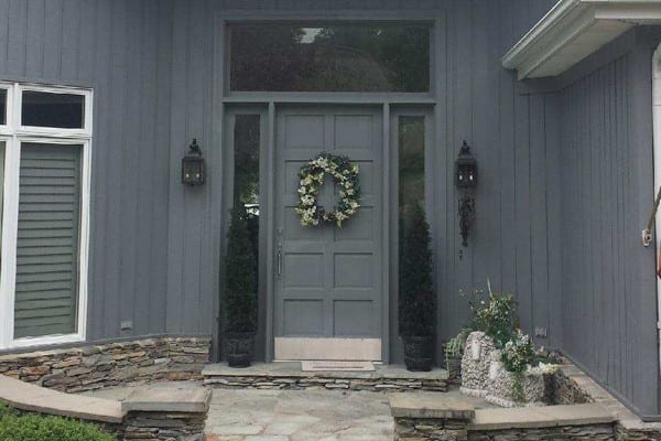 gray house